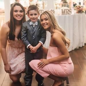 Meet your Posher, Haley